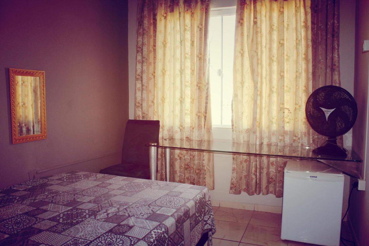 Hostel Nossa Casa ฟลอเรียนอโปลิส ภายนอก รูปภาพ