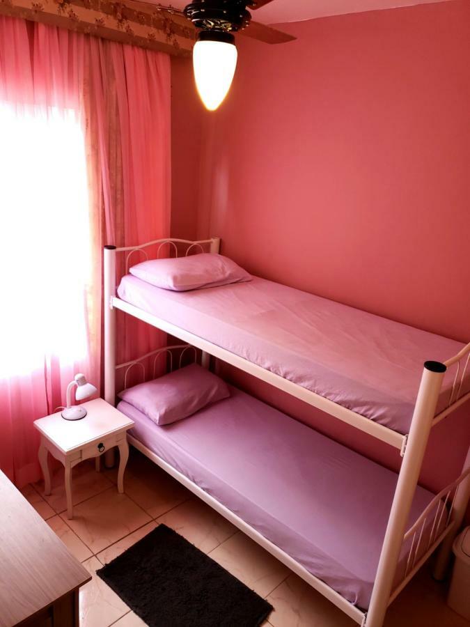 Hostel Nossa Casa ฟลอเรียนอโปลิส ภายนอก รูปภาพ